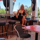 Sandra Otterson in 'Hitchhike HJ'