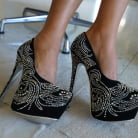 Sandra Otterson in 'Kate's Messy Face'