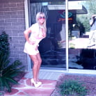 Sandra Otterson in 'Mimis Cocktail'