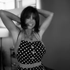 Sandra Otterson in 'Sissys Hallo Weenie'